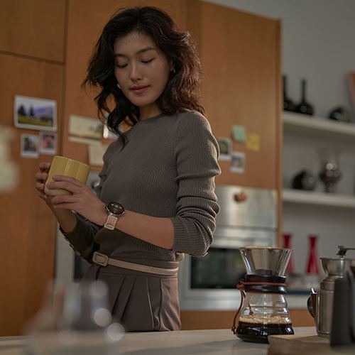 Huawei Watch 5 46mm - Titanium Black - Image 9