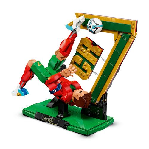 LEGO® Editions Football 43016 - Cristiano Ronaldo - Lenda do Futebol - Image 4
