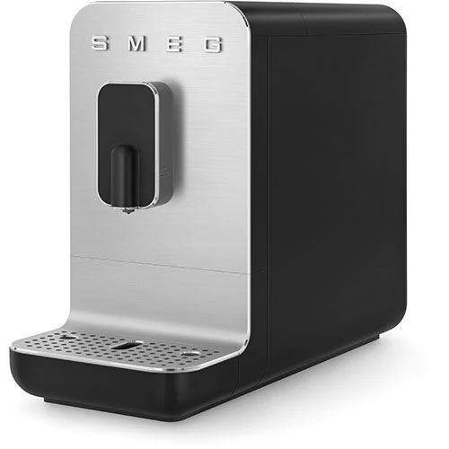 Máquina de Café Automática Smeg - Preto - Outlet - Grade A