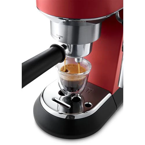 Máquina de Café Manual DeLonghi Dedica Style EC685.R - Vermelho