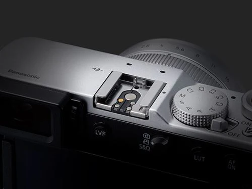 Máquina Fotográfica Compacta Panasonic Lumix DC-L10 - Prateado - Image 21