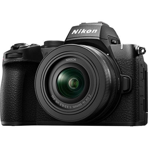 Máquina Fotográfica Mirrorless Nikon Z50 II + NIKKOR Z DX 18-140mm F3.5-6.3 VR